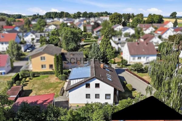 Immobilie in Mietingen - Ankommen! Gemütliche 4,5-Zimmer Dachgeschosswohnung mit Garage in ruhiger Wohnlage - Bild 4