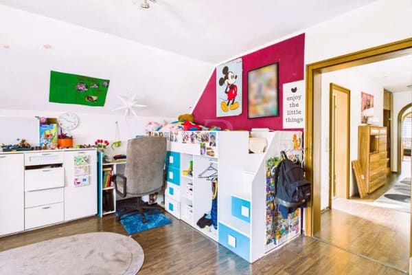 Immobilie in Collenberg - Kapitalanlage : Vermietete Dachgeschosswohnung mit Garten und Garage - Bild 2