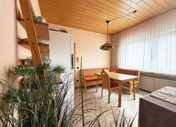 Immobilie in Pohlheim - Ihr Zuhause am Feldrand – Großzügiges Einfamilienhaus mit Einliegerwohnung - Bild 3