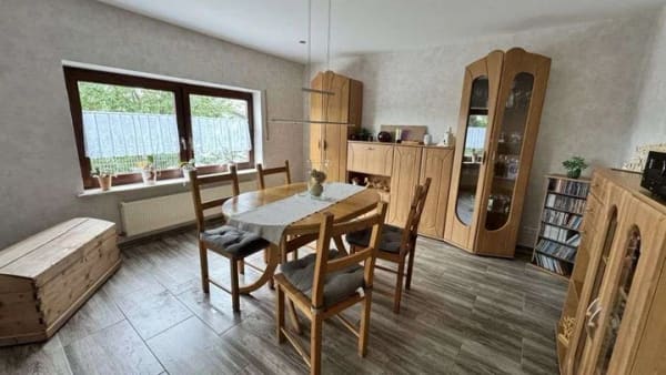 Immobilie in Alsbach - Großzügig wohnen oder clever investieren - Dreifamilienhaus mit attraktiver Stellplatzsituation - Bild 3