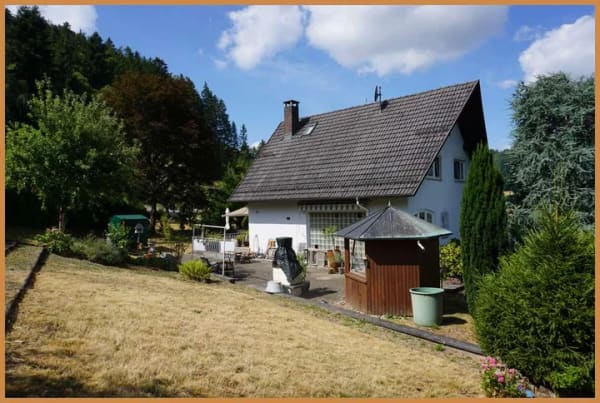 Immobilie in Nordrach - Wo der Schwarzwald zu Hause ist – Wohnen mit Weitblick, Gartenidylle & besonderem Charme in Nordrach - Bild 3