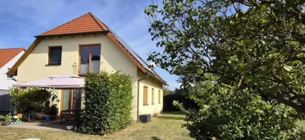 Immobilie in Wesenberg - BÖRS - Immobilien ++ Wesenberg - Grundstück mit Zukunft: Wohnhaus mit Einliegerwohnung & 2.Bauplatz - Bild 1