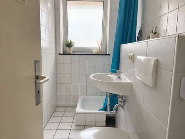 Immobilie in Oberkochen - Sofort beziehbar! Gemütliche 2 Zimmer-Wohnung mit überdachtem Balkon! - Bild 4