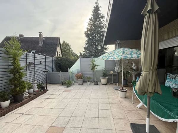 Immobilie in Holle - Tolle Terrasse und schöner Garten warten auf Bewohner - Bild 4