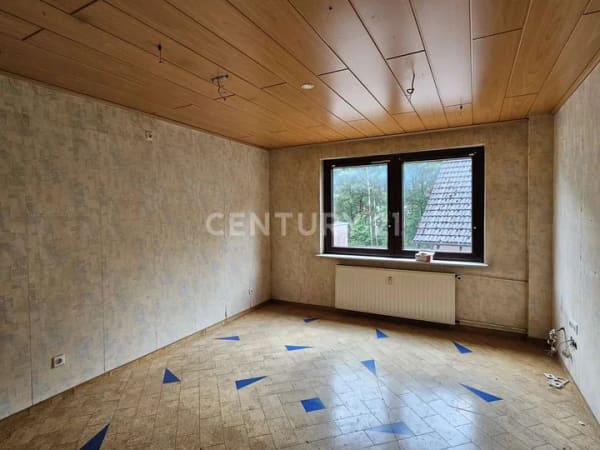 Immobilie in Hemer - Attraktive Kapitalanlage mit Potenzial: Mehrfamilienhaus mit 6 Eigentumswohnungen & Garagen in Hemer - Bild 2