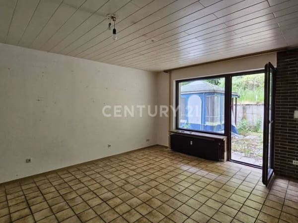 Immobilie in Hemer - Attraktive Kapitalanlage mit Potenzial: Mehrfamilienhaus mit 6 Eigentumswohnungen & Garagen in Hemer - Bild 4