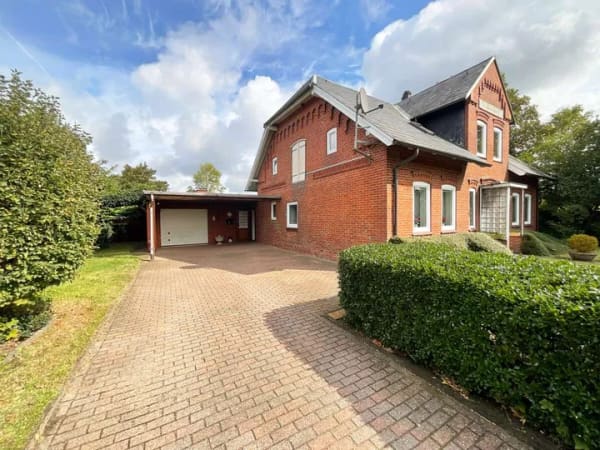 Immobilie in Enge-Sande - Haus mit Charakter und großem Grundstück in naturnaher Lage - Bild 2