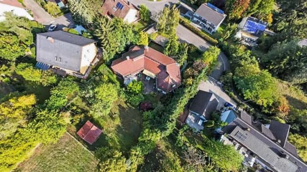 Immobilie in Langenzenn - Exklusives Anwesen mit Einliegerwohnung in Langenzenn – lebenslanges Wohnrecht gegen Mietzahlung - Bild 4