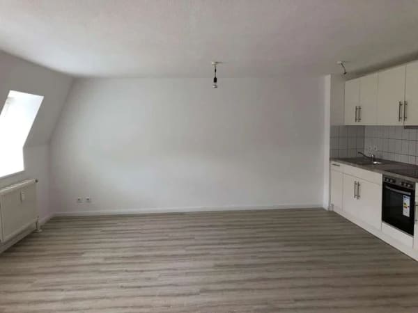 Immobilie in Borkwalde - günstigee Wohnung mit EBK und Laubengang sucht neuen Nutzer - Bild 4