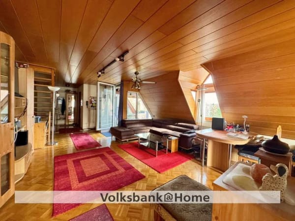 Immobilie in Deckenpfronn - Zentrale 3-Zimmer-Maisonettewohnung mit Balkon und Tiefgaragenstellplatz - Bild 0