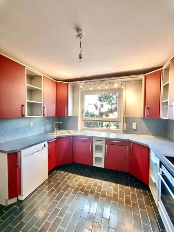 Immobilie in Puchheim - Großzügiges Reihenmittelhaus, 5 Zimmer, 136 qm Wfl.,  Puchheim nahe München - Bild 4