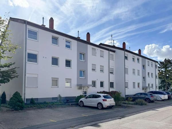 Immobilie in Leimen - Mach es zu deinem Zuhause: Lichtdurchflutete 3-Zimmer-Wohnung sucht handwerkliche Liebe. - Bild 2