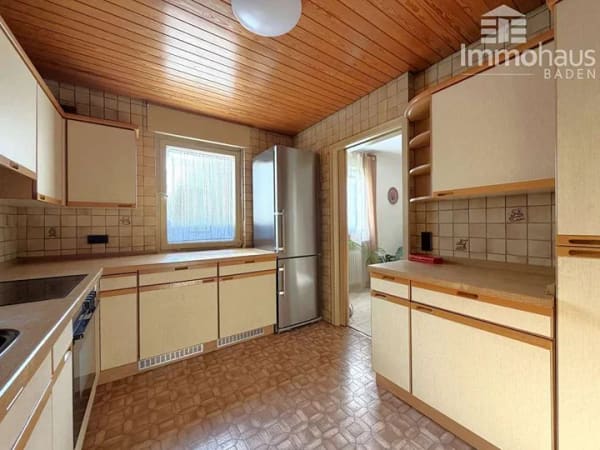 Immobilie in Sinzheim - Freist. Einfamilienhaus mit schönem Garten in angenehmer Wohnlage von Sinzheim - nahe Baden-Baden - Bild 3