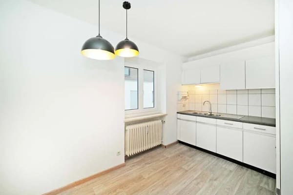 Immobilie in Feldkirchen - Helle 3-Zimmer-Wohnung mit Südost-Balkon, Garage und Stellplatz - Bild 4