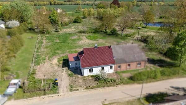 Immobilie in Knorrendorf - Sanierte Doppelhaushälfte in absoluter Ruhe mit großem Grundstück - Bild 2