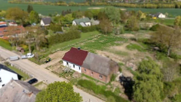 Immobilie in Knorrendorf - Sanierte Doppelhaushälfte in absoluter Ruhe mit großem Grundstück - Bild 3