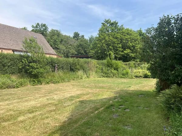 Immobilie in Oderberg - 2 Familienhaus mit Scheune, Garagen und großem Garten - Bild 3