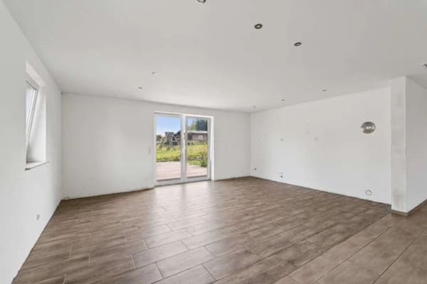 Immobilie in Rehna - Modernes 4-Zimmer-Niedrigenergiehaus mit schöner Klinkerfassade, großem Grundstück und viel Ruhe - Bild 0