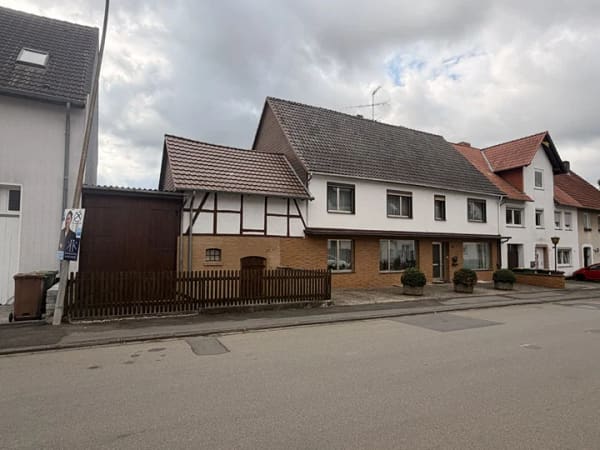 Immobilie in Zierenberg - Individuelle Immobilie mit Charme sucht neuen Eigentümer!
KEINE KÄUFERPROVISION - Bild 1
