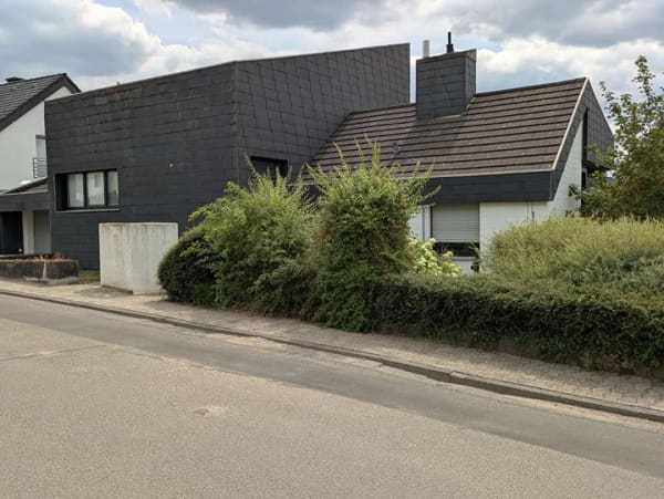 Immobilie in Niedermohr - Einfamilienhaus mit 206 m² Wohnfläche in Niedermohr - Bild 0