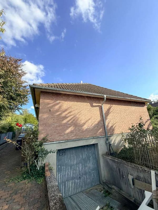 Immobilie in Heuerßen - Gepflegter Bungalow in Heuerßen: 3 Zimmer, Kamin, Terrasse, Garten & Garage - Bild 2