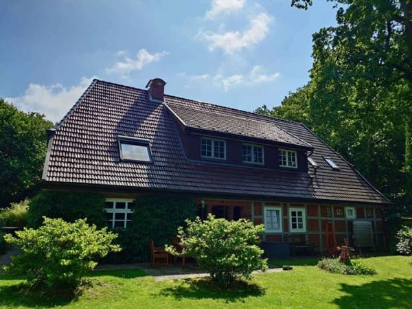 Immobilie in Bendestorf - Historisches Fachwerkhaus mit vielseitiger Aufteilung
auf 1.625 m² im Herzen von Bendestorf - Bild 4