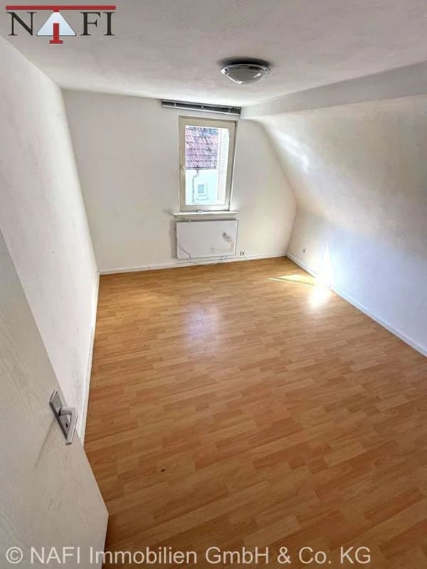 Immobilie in Lorch - **Modernisierte 7-Zimmer-Maisonette - Ideal für WG-Vermietung  Kapitalanleger** - Bild 4