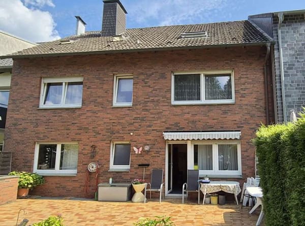 Immobilie in Haltern am See - 3-Familienhaus mit 3 Garagen in Haltern am See - attraktive Kapitalanlage  mit Entwicklungspotenzial - Bild 0