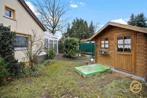 Immobilie in Wolmirstedt - „Bungalow am Jersleber See: ganzjährig wohnen mit Kamin, Wintergarten & Klimaanlage“ - Bild 3
