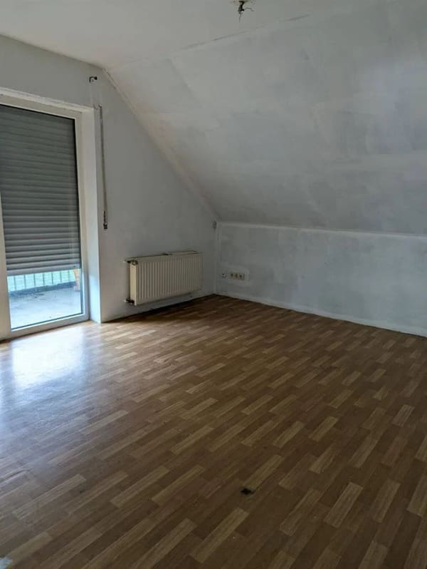 Immobilie in Waldbröl - 5-Parteienhaus mit 7 Stellplätzen - Bild 4