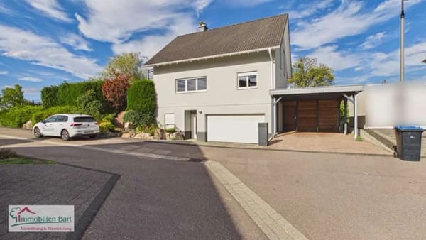 Immobilie in Wincheringen - WINCHERINGEN-BILZINGEN: WOHNGLÜCK INMITTEN VON NATUR! 4 SCHLAFZIMMER / 2 BÄDER / GARAGE UND GARTEN - Bild 1