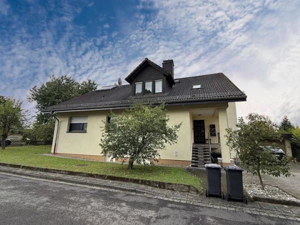 Immobilie in Baunatal - Herrliches 1-2 Familienhaus in beliebter Lage von Baunatal - Bild 0