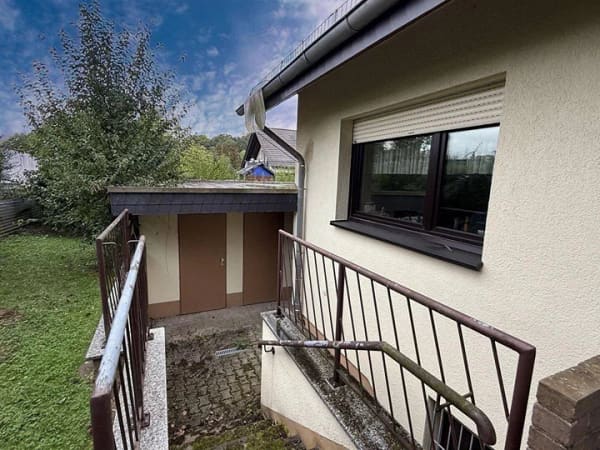 Immobilie in Baunatal - Herrliches 1-2 Familienhaus in beliebter Lage von Baunatal - Bild 3