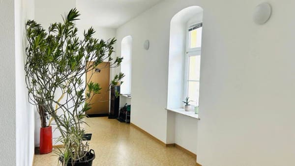 Immobilie in Golzow - Historisch wohnen, solide investieren - ehemalige Schule mit sechs vermieteten Einheiten in Golzow - Bild 4