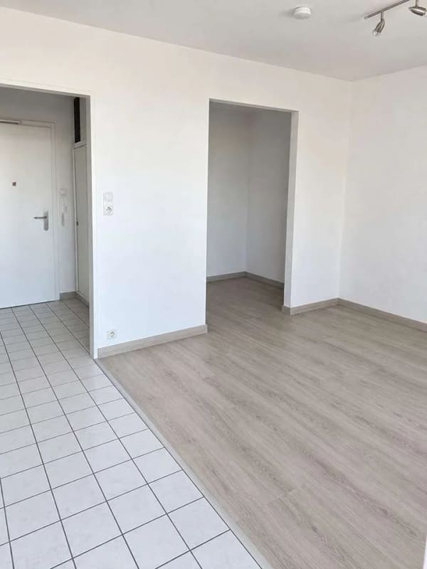 Immobilie in Bremerhaven - Frisch renoviertes Apartment mit Balkon, zentral & provisionsfrei - Bild 4