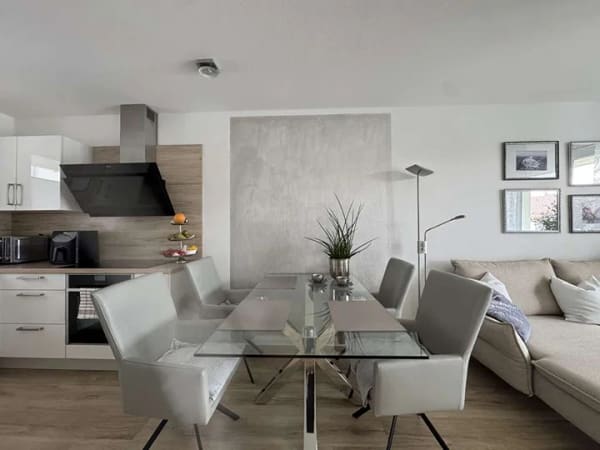 Immobilie in Weidenbach - Moderne 3-Zimmer-Wohnung mit Balkon, Aufzug und Carport - Bild 4