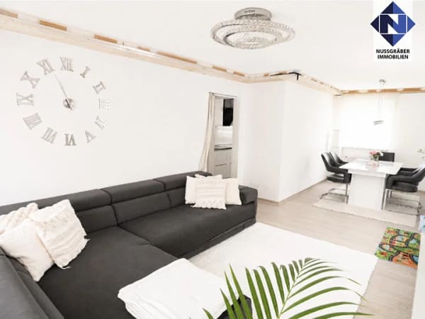 Immobilie in Wendlingen am Neckar - Moderne, hochwertig ausgestattete 3,5-Zimmer-Wohnung mit Terrasse und Garage - Bild 2
