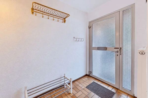 Immobilie in Vaterstetten - Großzügiges Reihenendhaus mit Südterrasse – viel Raum für die ganze Familie - Bild 2