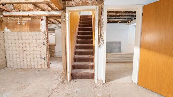Immobilie in Hückelhoven - Charakterstarker Rohdiamant | Historischer Vierkanthof mit großem Garten in Hückelhoven - Bild 1