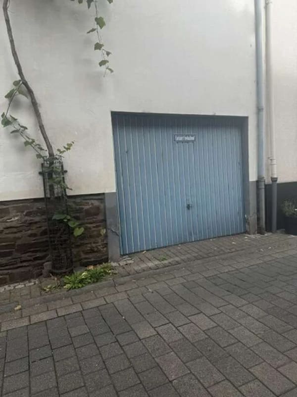 Immobilie in Winningen - Entkerntes Moselhaus mit Architektenplan für kreative Köpfe  - gestalten Sie Ihr neues Zuhause ! - Bild 2