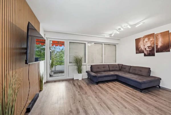 Immobilie in Bisingen - Renovierte 3,5 Zi.-Whg. mit Balkon und Garage in Bisingen-Thanheim! - Bild 1