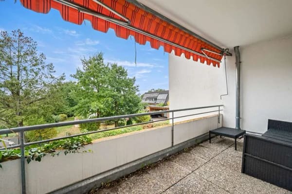 Immobilie in Bisingen - Renovierte 3,5 Zi.-Whg. mit Balkon und Garage in Bisingen-Thanheim! - Bild 2