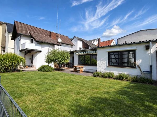 Immobilie in Bad Honnef - Bad Honnef - Einfamilienhaus mit Einliegerwohnung und Garten in Zentrumsnähe - Bild 0