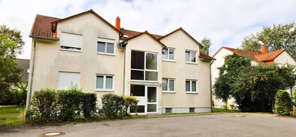 Immobilie in Brieselang - Kapitalanlage in Brieselang: Vermietete 3-Zimmer-Wohnung mit Terrasse, Gäste-WC & Stellplatz - Bild 0