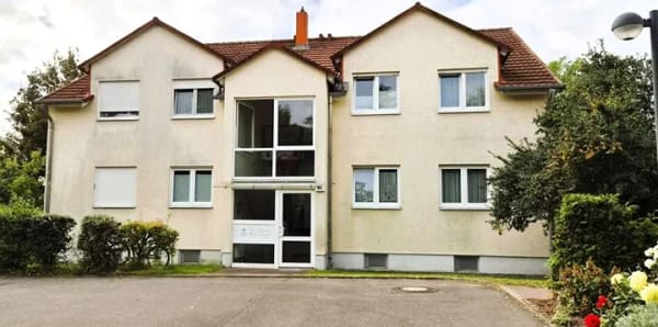 Immobilie in Brieselang - Kapitalanlage in Brieselang: Vermietete 3-Zimmer-Wohnung mit Terrasse, Gäste-WC & Stellplatz - Bild 1