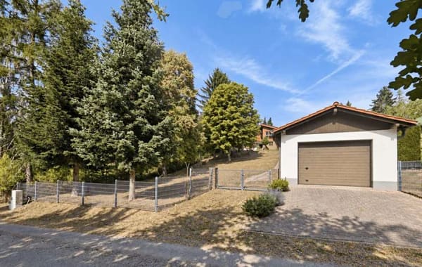 Immobilie in Frankenstein - Naturidylle im Schliertal – charmantes Wochenendhaus auf ca. 1.762 m² - Bild 1