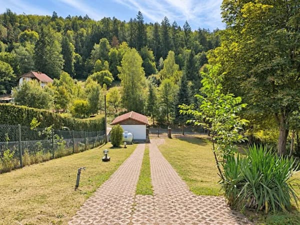 Immobilie in Frankenstein - Naturidylle im Schliertal – charmantes Wochenendhaus auf ca. 1.762 m² - Bild 3