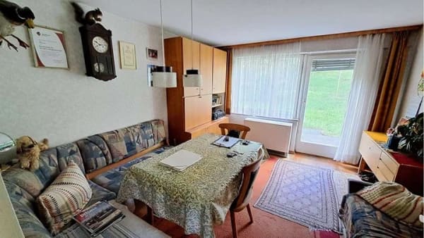 Immobilie in Bad Ditzenbach - Freistehendes Einfamilienhaus mit Garten und Garagen in sonniger Lage! - Bild 1