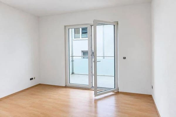 Immobilie in Göttingen - Modernisiertes Mehrfamilienhaus mit drei Wohneinheiten! - Bild 2