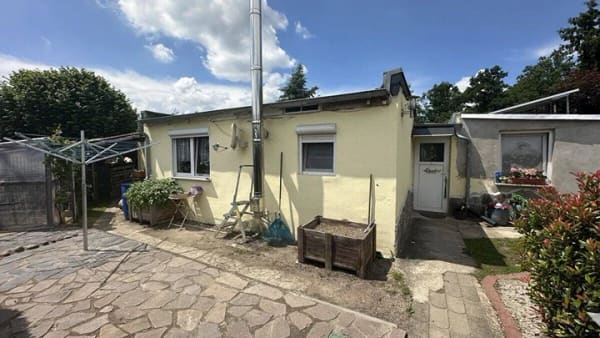Immobilie in Raguhn-Jeßnitz - Freizeitgrundstück mit Bungalow - Ruhe und Erholung genießen - Bild 1
